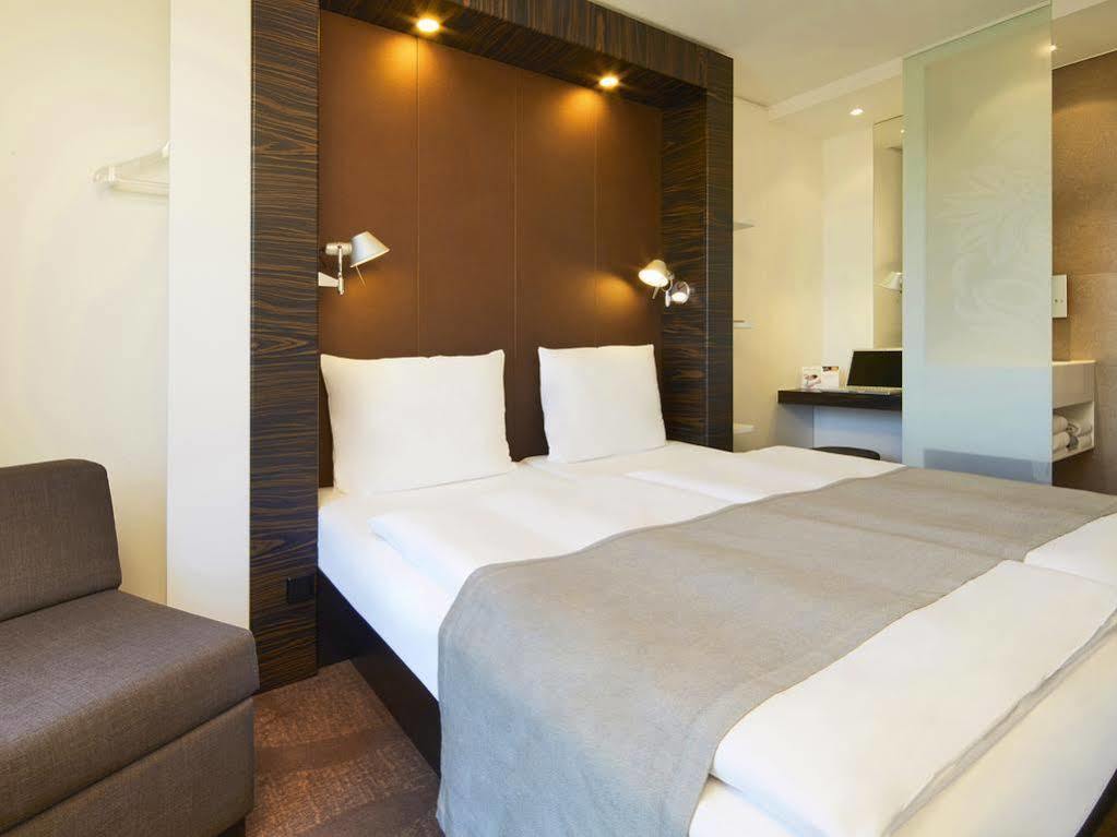 B&B Hotel Duesseldorf-Ratingen Exteriör bild